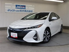 プリウスPHV A