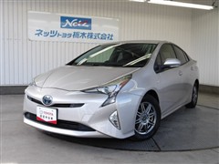 プリウス S セーフティプラス