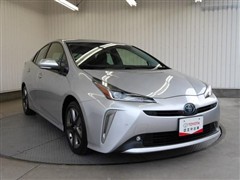 プリウス Sツーリングセレクション