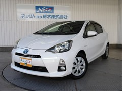 トヨタ アクア S