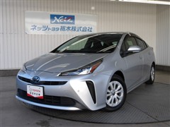トヨタ プリウス S