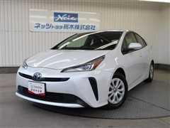 トヨタ プリウス S