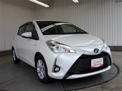 ヴィッツ ハイブリッド U