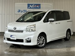 トヨタ ヴォクシー ZS キラメキ3