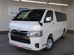 トヨタ　ハイエース S-GLダークプライム2