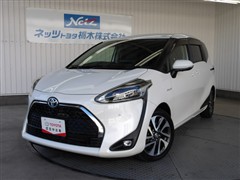 トヨタ　シエンタ HV G クエロ