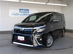 トヨタ ヴォクシー HV ZS キラメキ2