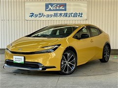 トヨタ　プリウス Z