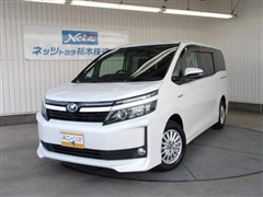 トヨタ　ヴォクシー ハイブリッド V