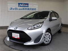 トヨタ アクア L