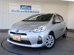 トヨタ アクア S