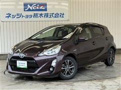 トヨタ アクア G