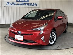 トヨタ プリウス A プレミアムツーリング