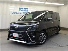 トヨタ　ヴォクシー ZS キラメキ2