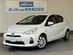 トヨタ アクア G