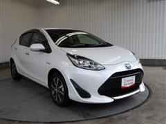 アクア S スタイルブラック