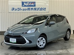 トヨタ アクア G