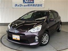 トヨタ アクア G