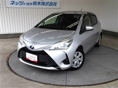 トヨタ　ヴィッツ ハイブリッド U