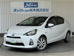 トヨタ アクア G ブラックソフトレザーセレ