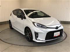 アクア GR スポーツ