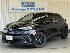 トヨタ　C-HR HV Gモードネロセーフ+2