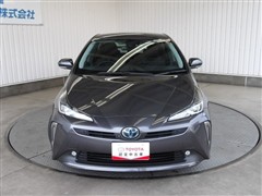 プリウス S セーフティプラス2