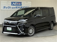 トヨタ ヴォクシー HV ZS キラメキ3