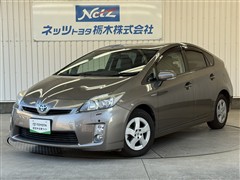 トヨタ プリウス S LEDエディション