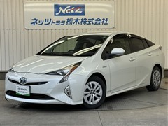 トヨタ プリウス S セーフティプラス