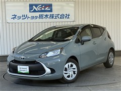 トヨタ アクア G