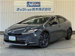 トヨタ プリウス Z