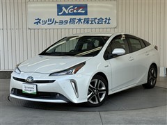 トヨタ プリウス A ツーリングセレクション