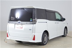 ヴォクシーHV ZSキラメキ2