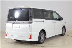 ヴォクシー ZS キラメキ3