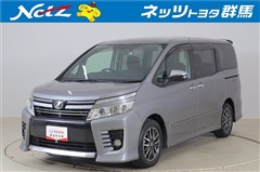 トヨタ ヴォクシー ZSキラメキ