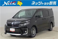 トヨタ　ヴォクシー HV ZS