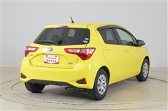 ヴィッツ ハイブリッド F