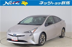 トヨタ プリウス Sセーフティプラスツートン