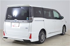 ヴォクシー HV ZS