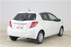 ヴィッツ Fスマイルエディション