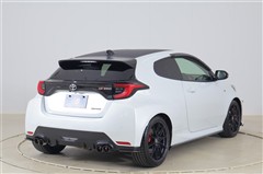 GRヤリスRZ 1ST EDハイパフォ