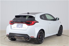 GRヤリス RZ ハイパフォ DAT