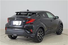 C-HR S GRスポーツ