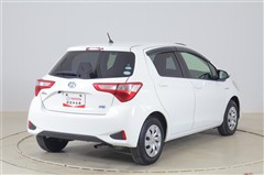 ヴィッツ ハイブリッド F