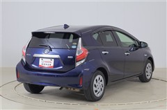 アクア S スタイルブラック