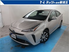 トヨタ プリウス A
