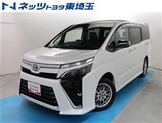 トヨタ　ヴォクシー HEV ZS キラメキ3