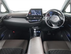 C-HR HEV G LEDエディショ