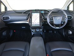 プリウス A ツーリングセレクション